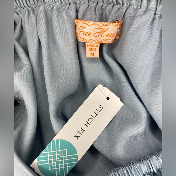 ⭐️Free Heart by Stitch Fix Light Blue Denim Ruffle Off-Shoulder Dress Sz small - Picture 7 of 8